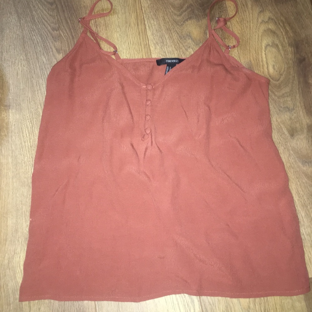 Forever 21 tank